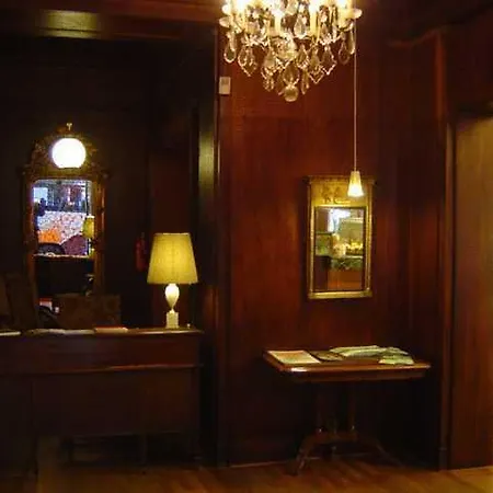 Stadt-gut-hotel Bogota Берлин