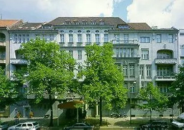 Отель Stadt-gut-hotel Bogota 2*