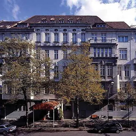 Отель Stadt-gut-hotel Bogota 2*